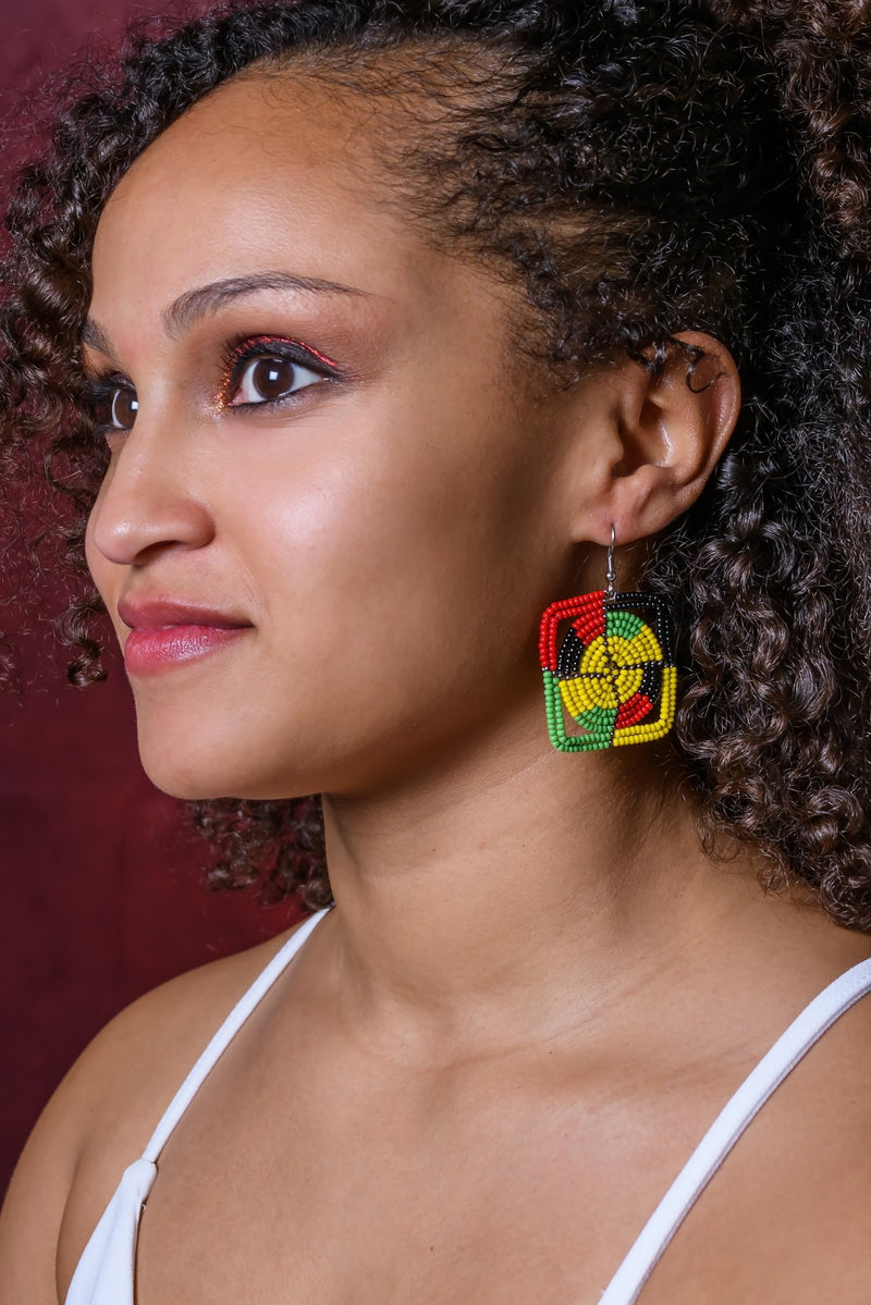 Zulu Beaded Earrings earrings - Leone Culture